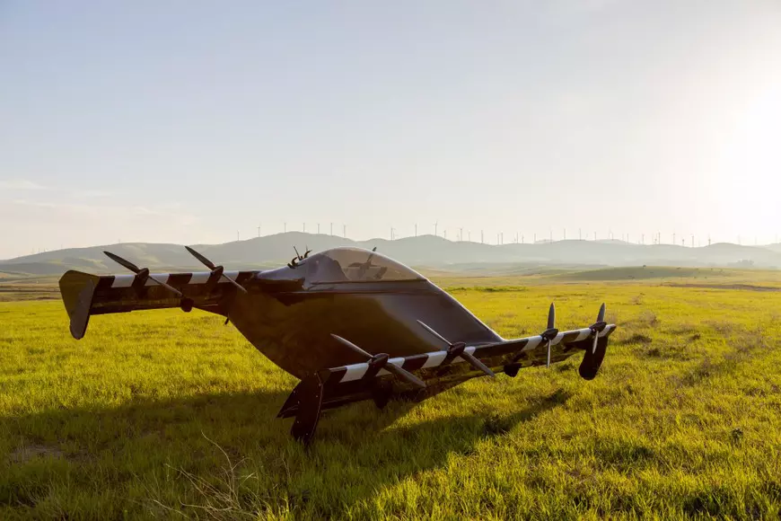 VIDEO. O mașină zburătoare, care poate fi condusă de oricine, va intra în curând la vânzare. Nu va fi necesară licență de pilot