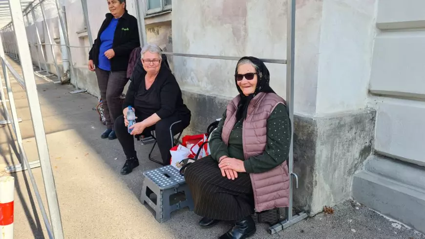 Miile de oamenii trimiși la Iași de Primăria Voluntari au dominat prima zi de pelerinaj la Sfânta Parascheva: „Vin pentru că așa simt nevoia, să mă liniștesc”