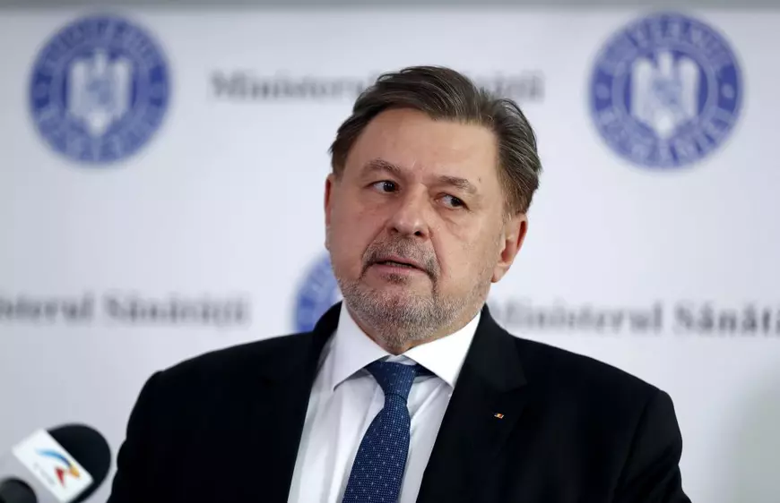 INVESTIGAȚIE. Fenomen care crește rapid în România: nașterile acasă. Iar statul privește de pe margine și mamele se inspiră de la influenceri