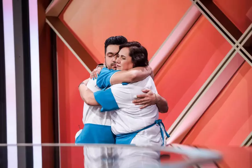 „Chefi la cuțite” 2023. Un concurent din echipa lui Florin Dumitrescu a fost eliminat din competiție