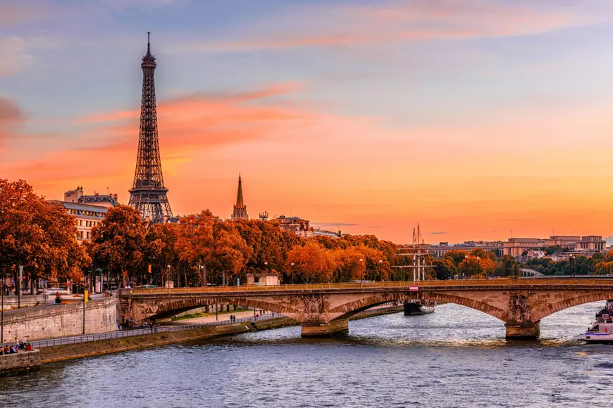 Paris în noiembrie