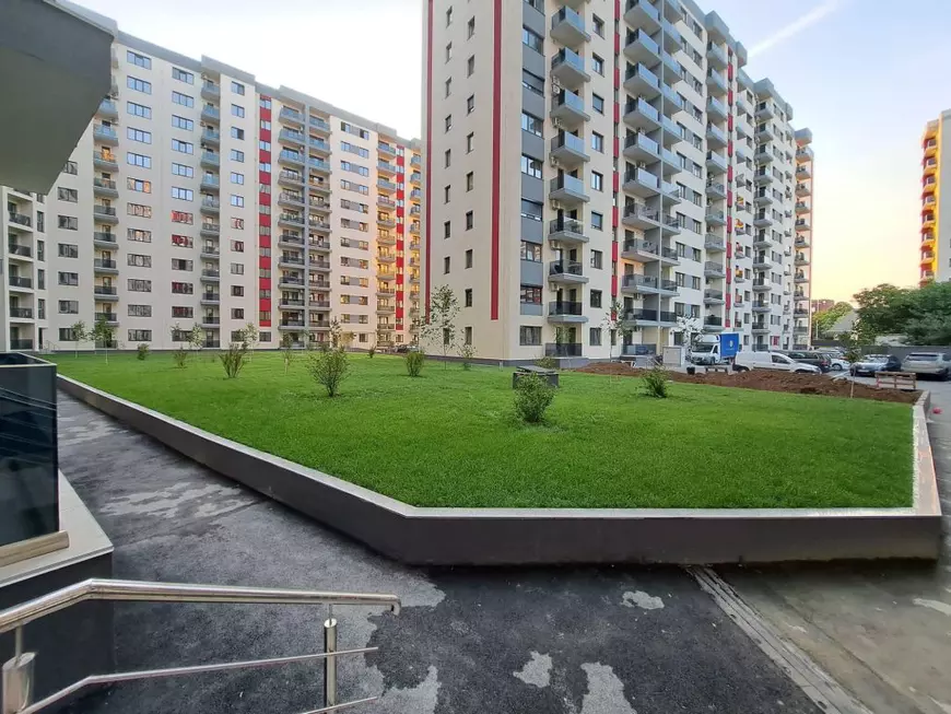 O afacere imobiliară i-a adus pe primarii Ciprian Ciucu și Nicușor Dan într-un conflict deschis