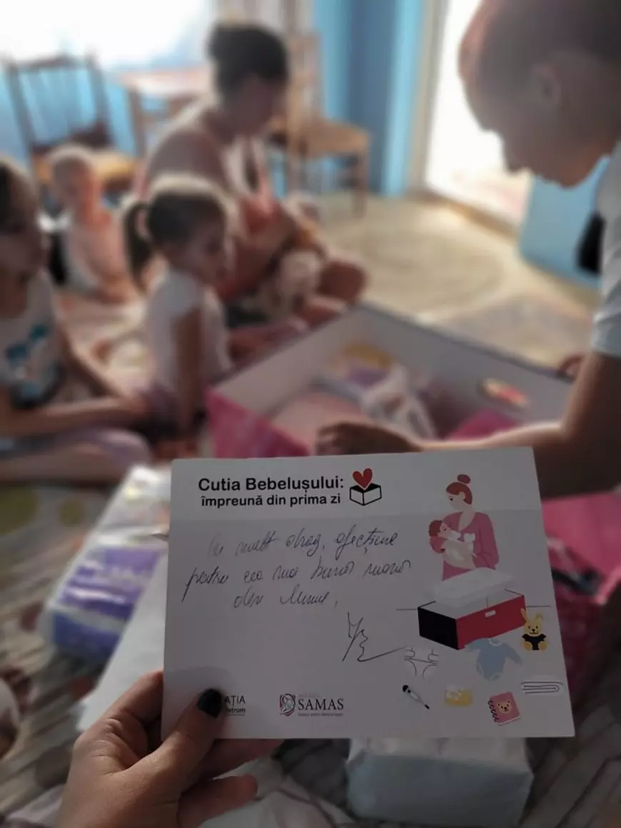 Cutia Bebelușului, ajutorul care vine „la pachet” pentru mamele din comunități vulnerabile