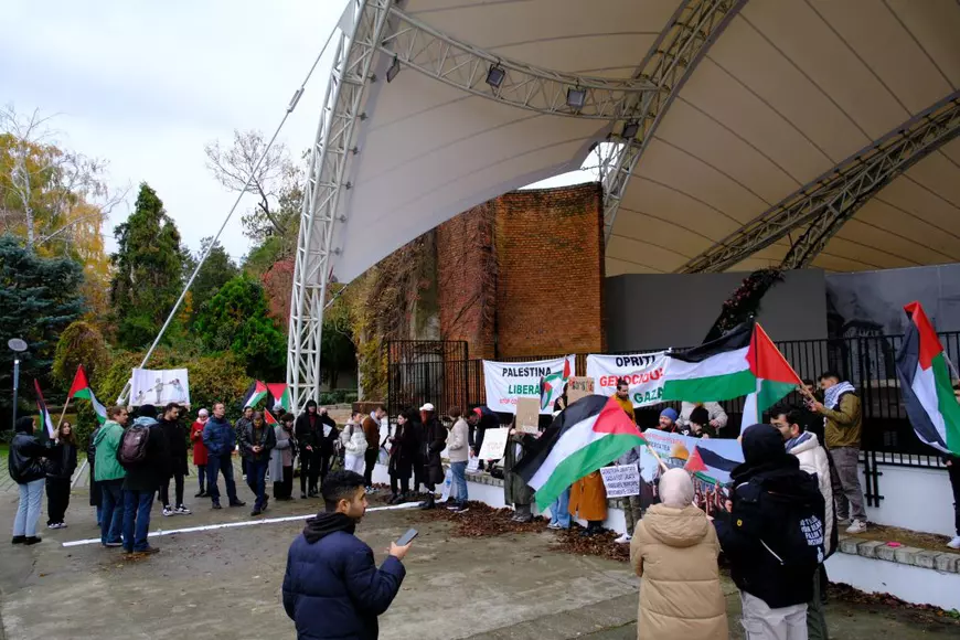 REPORTAJ. „Socrul meu a murit acum câteva zile din lipsă de medicamente în orașul Gaza.” Mărturii ale palestinienilor care trăiesc în Timișoara