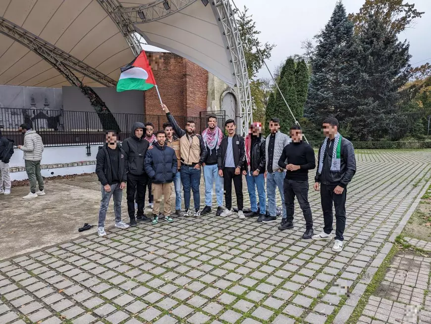 REPORTAJ. „Socrul meu a murit acum câteva zile din lipsă de medicamente în orașul Gaza.” Mărturii ale palestinienilor care trăiesc în Timișoara