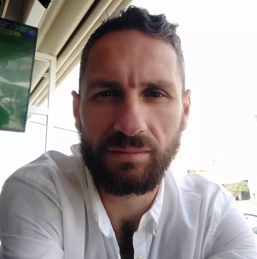 Un fost fotbalist cu carieră internațională a dispărut fără urmă vreme de două luni de acasă. Burdujan a reapărut astăzi. După milioanele de euro câștigate din sport ajunsese să se împrumute de la foști colegi