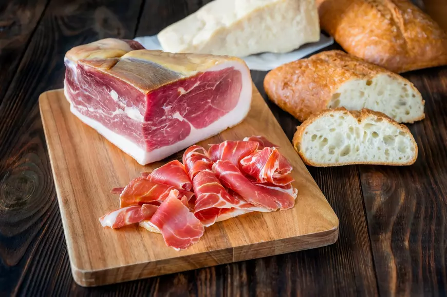 Mezeluri italiene explicate - Ce este Prosciutto