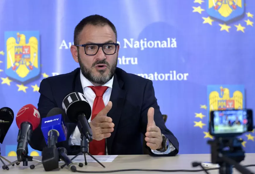 Un magazin online gigantic din China se promovează puternic în România. Analist, semnal de alarmă pentru retailerii români. Autoritățile avertizează consumatorii