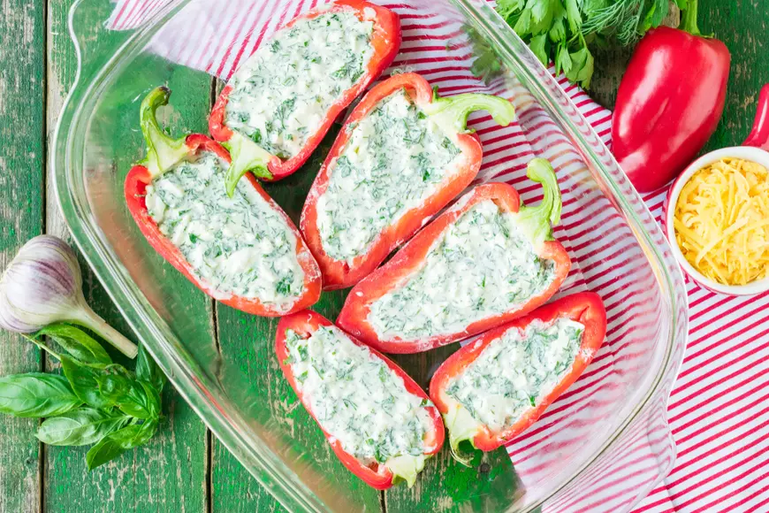 Aperitiv cu ardei și brânză de vaci