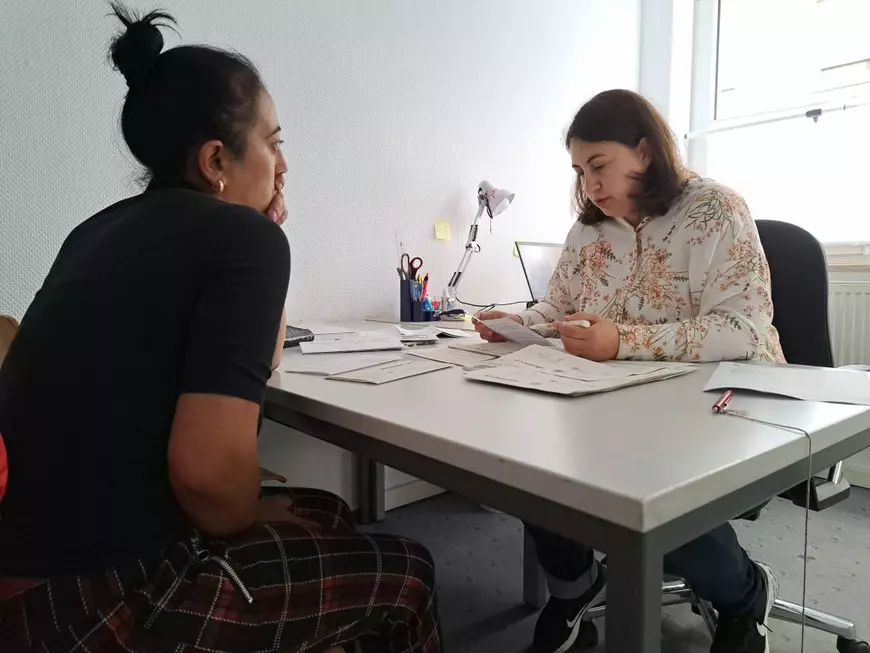 CORESPONDENȚĂ DIN GERMANIA. Pe teren cu asistenți sociali români în Berlin: „Toate hibele sistemului din România se văd aici”