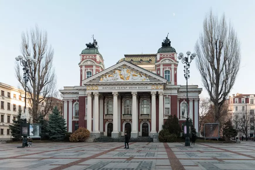 CORESPONDENȚĂ DIN SOFIA. Putin, condamnat pe o scenă de teatru din Bulgaria, unde peste 30% din populație îl apreciază. „Mai devreme sau mai târziu, răul începe să se roadă din interior”