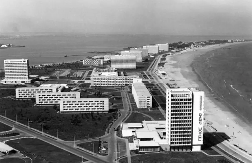 Haosul urbanistic dintre Mamaia și Năvodari. Ultima modernizare românească sau imaginea catastrofei