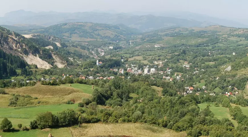 Argumentul major, invocat de avocați, care a adus victoria în cazul Roșia Montană: Guvernul a susținut proiectul, românii s-au opus 