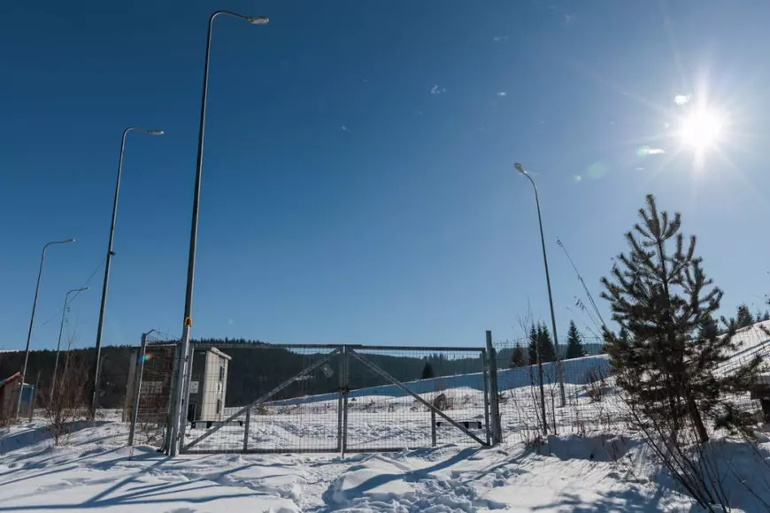 REPORTAJ. Dezastru ecologic finanțat cu 64 de milioane de euro, bani europeni, în județul Suceava: un sat depopulat și un munte pierdut