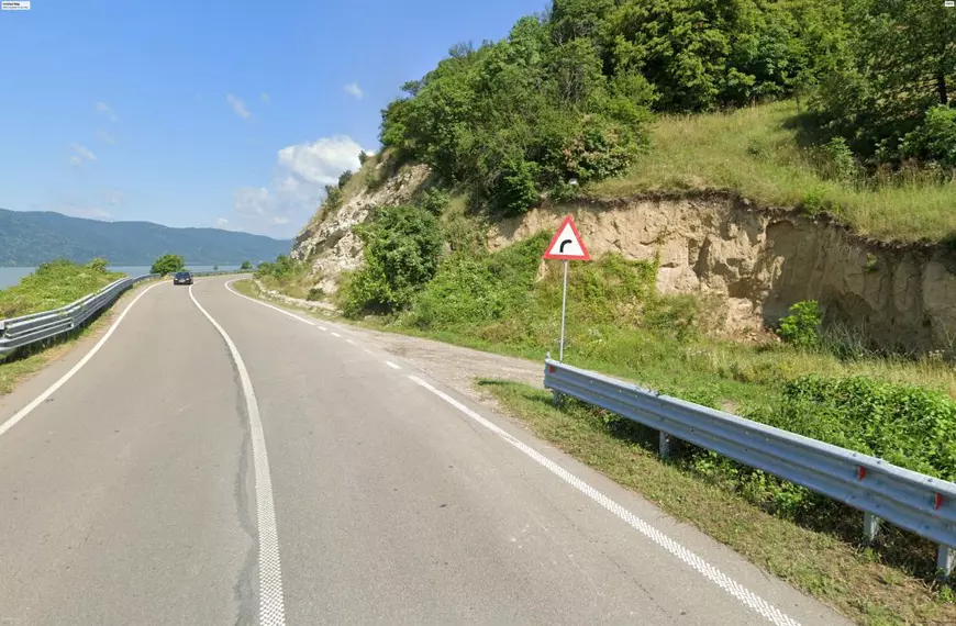 Cum s-au îndurat șefii CNAIR să monteze un parapet care „nu se justifica” în Clisura Dunării. S-a întâmplat abia după decesul cântăreței Anca Pop 