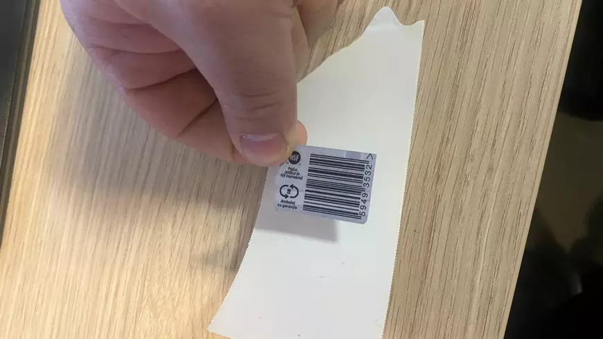 Metoda prin care românii pot să păcălească automatele sistemului de reciclare și primesc vouchere pentru sticle care nu sunt în program