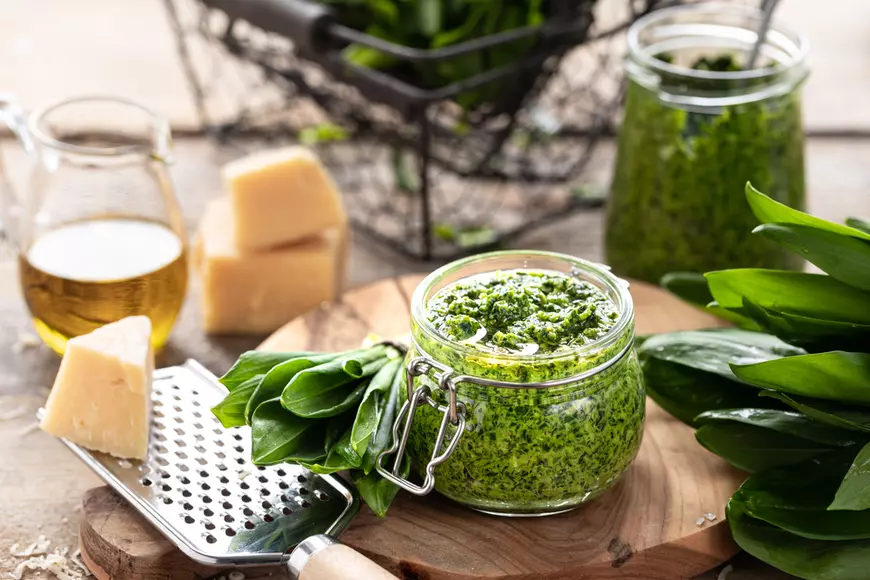 Sos pesto de leurdă
