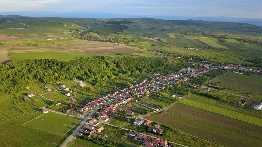 Comuna Ciugud, cheia succesului pe fonduri europene. „A fost șocant când am constatat că nu mai depinzi atât de mult de clasa politică din România”