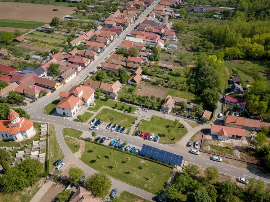 Comuna Ciugud, cheia succesului pe fonduri europene. „A fost șocant când am constatat că nu mai depinzi atât de mult de clasa politică din România”