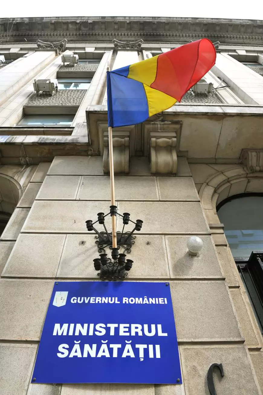 Cinismul statului român: cetățenii n-ar trebui să poată cere compensarea unui medicament foarte scump. „Nu intră sub incidenţa noţiunii dreptului la viaţă”