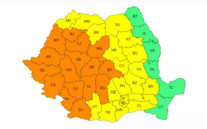 Alertă meteo pentru aproape toată țara. Cod portocaliu și galben de ploi torențiale și vijelii
