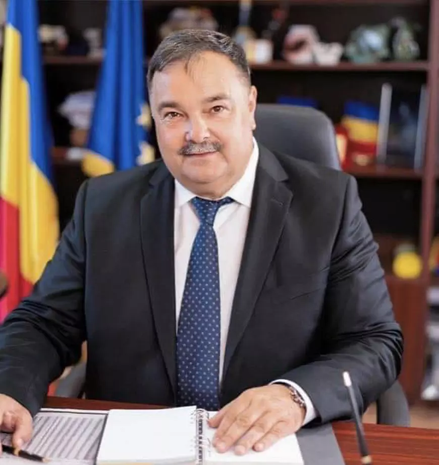 Declarați incompatibili, doi primari din Timiș și-au pus feciorii să candideze în locul lor: „Eu voi fi primar și când nu voi mai fi”