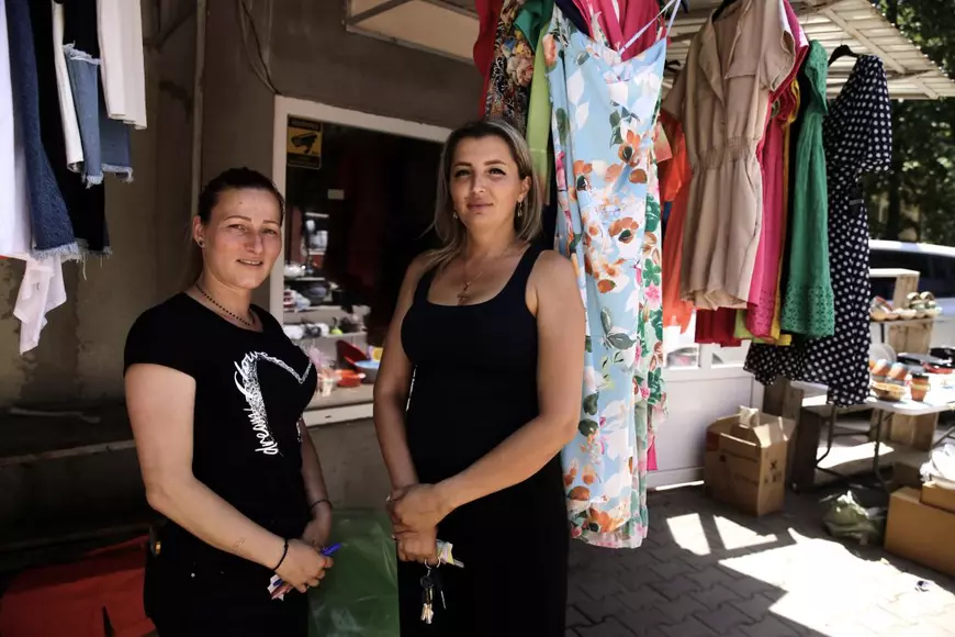 REPORTAJ | Pe urma celor 129 de voturi verzi pe pereți pentru UDMR, în Videle, Teleorman. Localnic: „Unguri nu știu, nu cunosc, dar chinezi avem destui!”