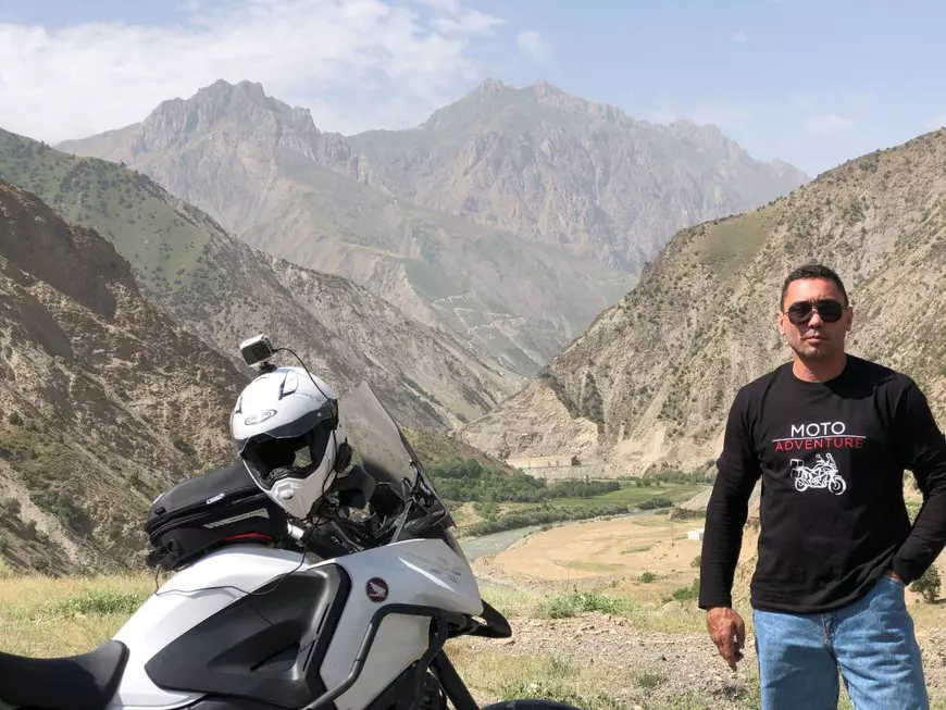 34.000 de kilometri pe motocicletă, din România până în Coreea de Sud și Japonia. Aventura vieții pentru un maestru în taekwondo trecut de 50 de ani