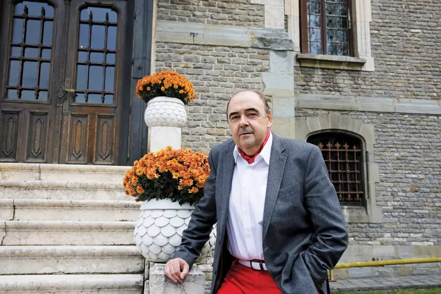 Istoria Castelului Cantacuzino din Bușteni: cum a ajuns palatul „Nababului” în proprietatea unui oligarh rus susținut de Vladimir Putin