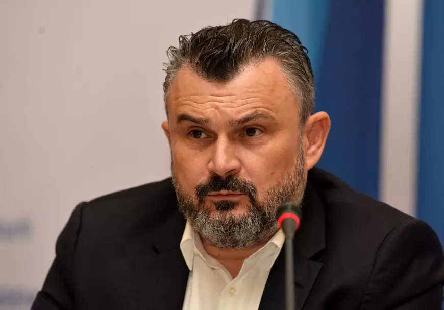 Ce politicieni au pus la bătaie 750 de salarii minime în campania electorală. Locurile ocupate pe listele electorale de Gheorghe Cârciu și Alexandru Epure