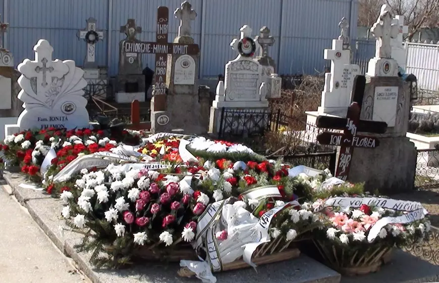Procesul poliţiştilor inculpați pentru torturarea unui tânăr. Agentul şef care a urinat pe bărbat: „A fost omorât, cineva a avut interes ca eu să fiu acuzat”