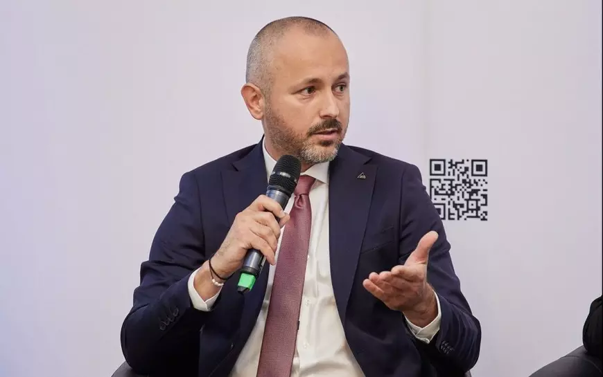 România penelor de curent: salarii de zeci de mii de lei pentru șefii companiilor de energie aflate în ograda statului