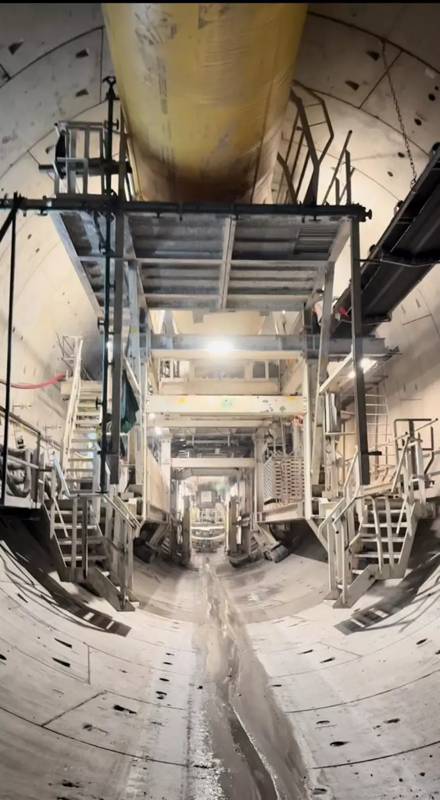 Tuneluri prin Carpați: Etapă importantă pentru AKTOR în cel mai mare proiect feroviar din România