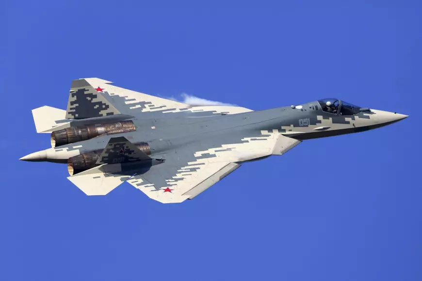 Cele mai avansate aparate de luptă ale SUA și ale Rusiei. Cum se deosebește avionul de vânătoare F-35 de celelalte aeronave de atac