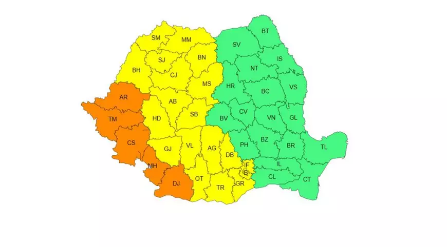 Caniculă în jumătate de țară. Harta zonelor afectate. Cum va fi vremea în București