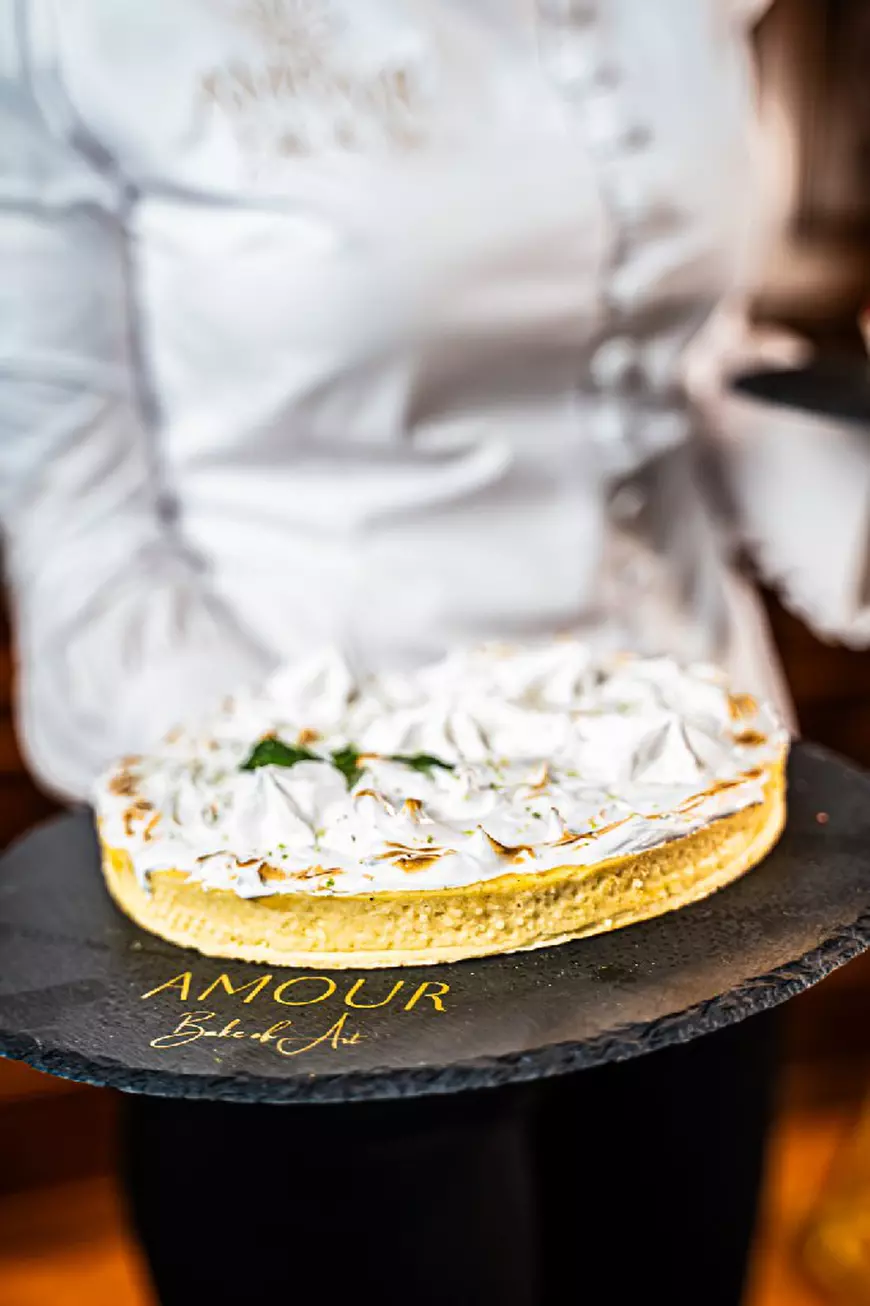 Patiserie rafinată, cu ingrediente non-toxice