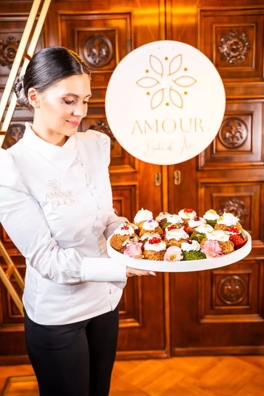 Patiserie rafinată, cu ingrediente non-toxice