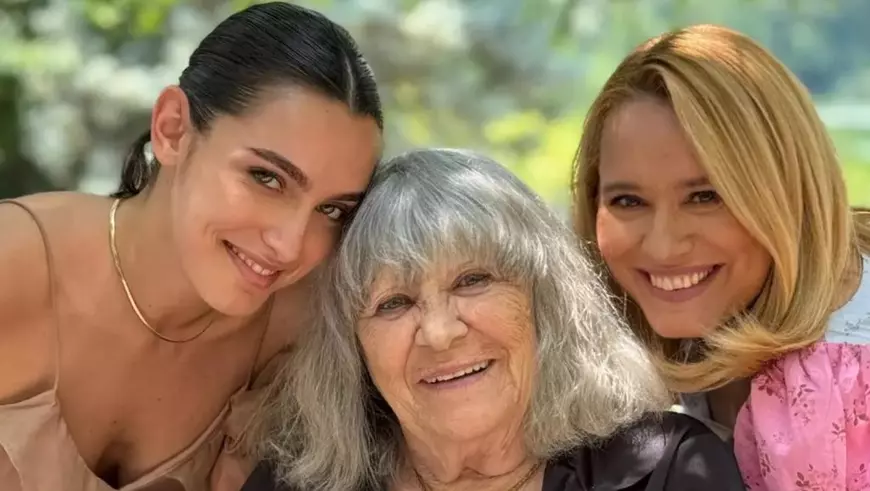 Imagine rară cu socrii Andreei Esca. Melkon Eram și soția Anne au fost surprinși la un restaurant în Paris, cu nepoții lor