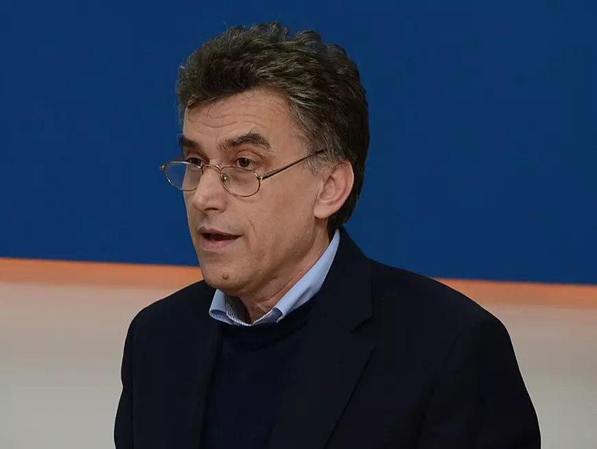 Libertatea a vrut să afle de ce nu ia președintele Iohannis oameni de afaceri în vizitele externe. Cum a răspuns Administrația prezidențială 