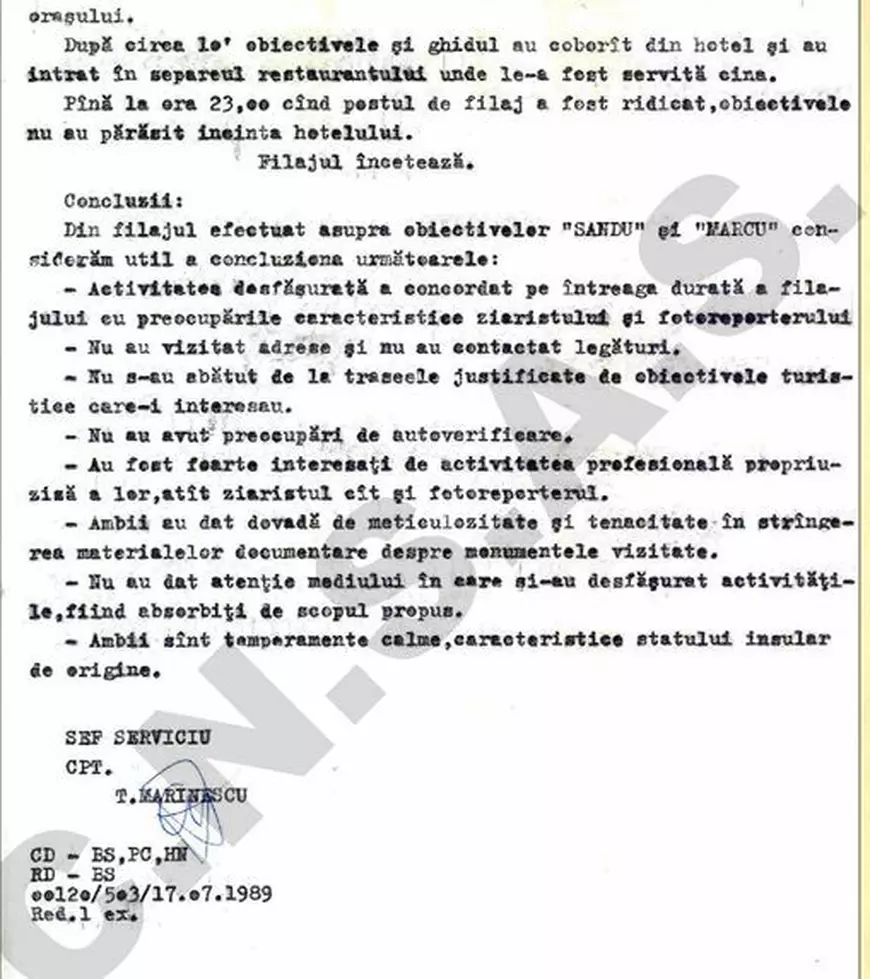 Securitatea comunistă, pe urmele fotografului Mark Fiennes. Tatăl celebrilor actori Ralph și Joseph Fiennes a vizitat România în iulie 1989