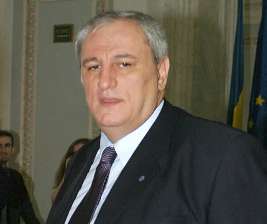 Alina Bica a scăpat de executarea pedepsei de 4 ani de pușcărie pentru favorizarea lui Ovidiu Tender. Daunele pe care le cere fosta șefă a DIICOT