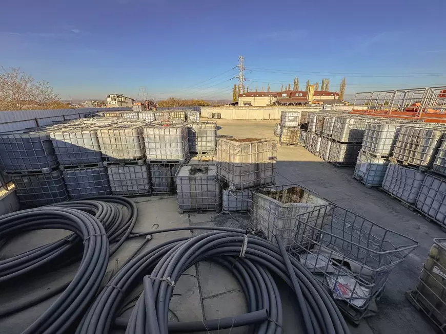 Cernobîlul de la Valea Călugărească, Prahova. Prefectul Emil Drăgănescu suspendă interdicția dată de autoritățile locale privind depozitarea de deșeuri periculoase în comună