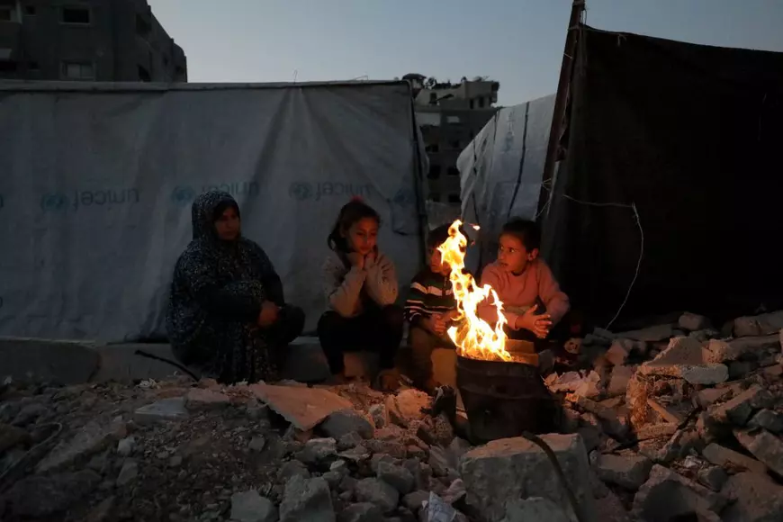 Citind presa internațională - critica războiului în Haartez (Israel)