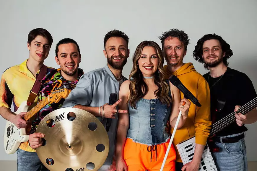 Cum alegem o trupă cover pentru evenimentul perfect