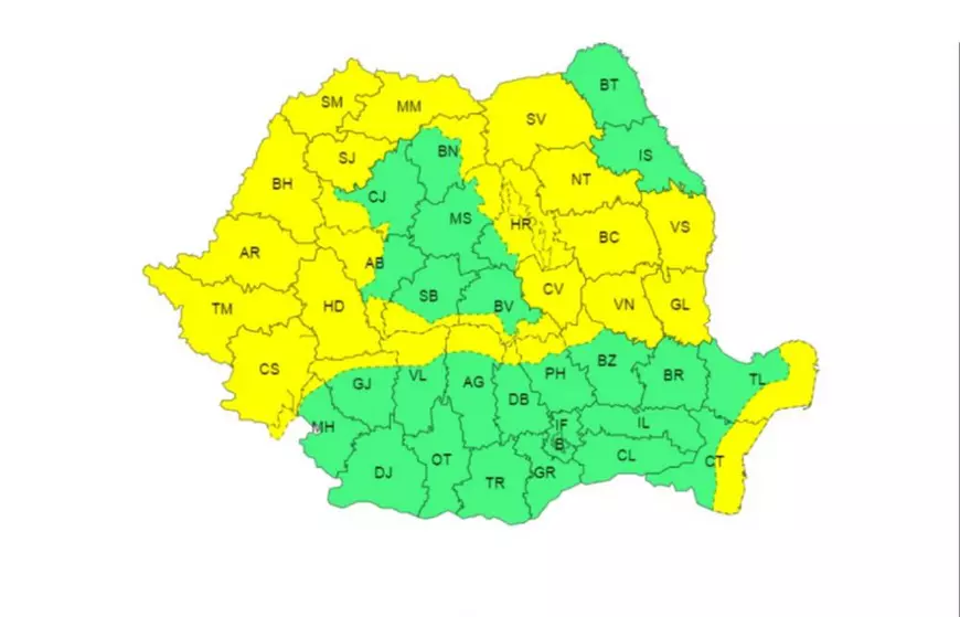 Ploi, lapoviță și ninsori în aproape toată țara, timp de patru zile. ANM a emis trei coduri galbene de vreme rea