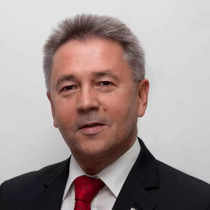 Primarul orașului în care a locuit Călin Georgescu zece ani, în Austria, nu știe din ce trăia românul care avea acolo case de jumătate de milion de euro