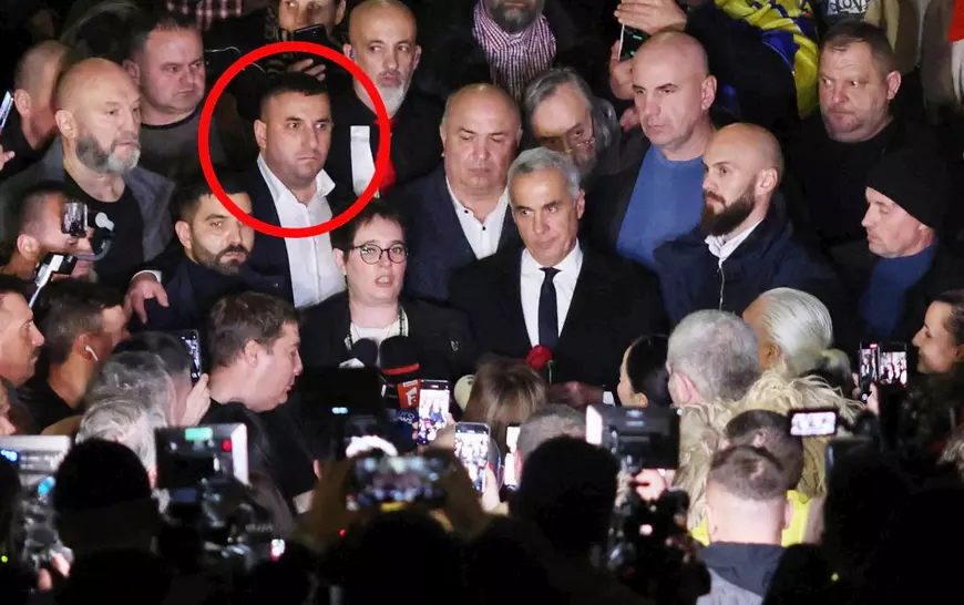 Cătălin Berenghi e bărbatul care a amenințat judecătoarea din procesul intentat de Călin Georgescu: lunetist, legionar, candidat la Președinție în 2019