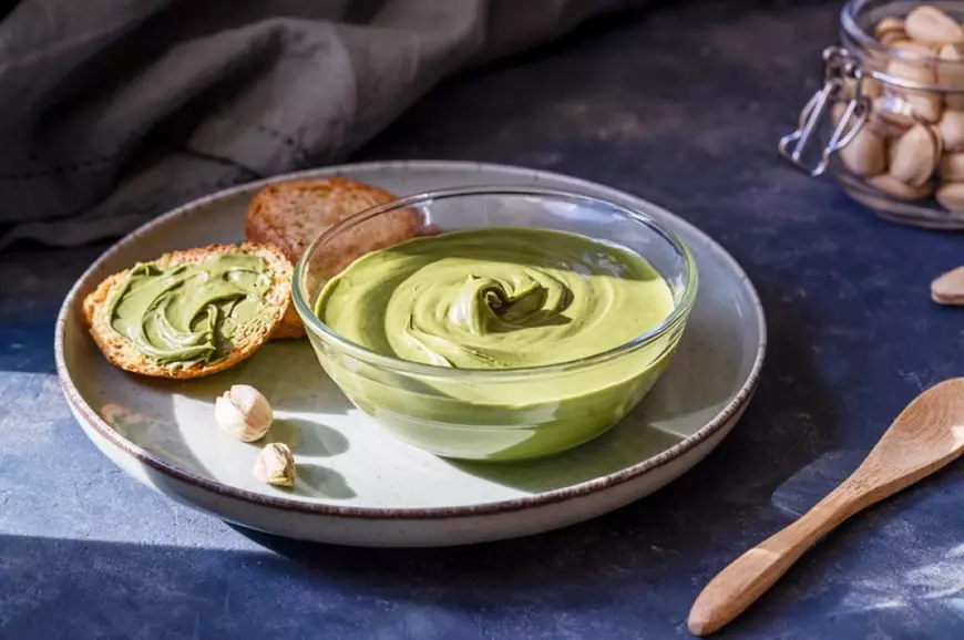 Cremă de fistic fără zahăr