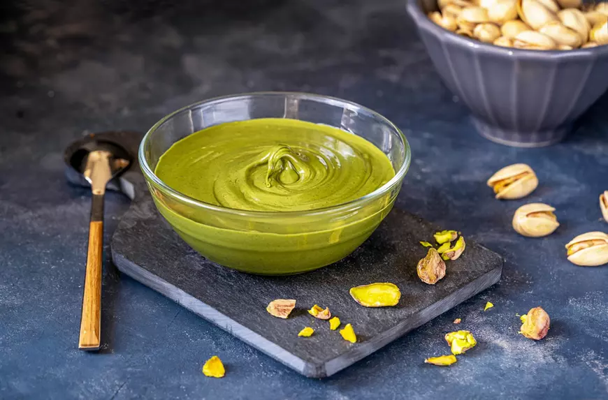 Cremă de fistic dulce și cremoasă