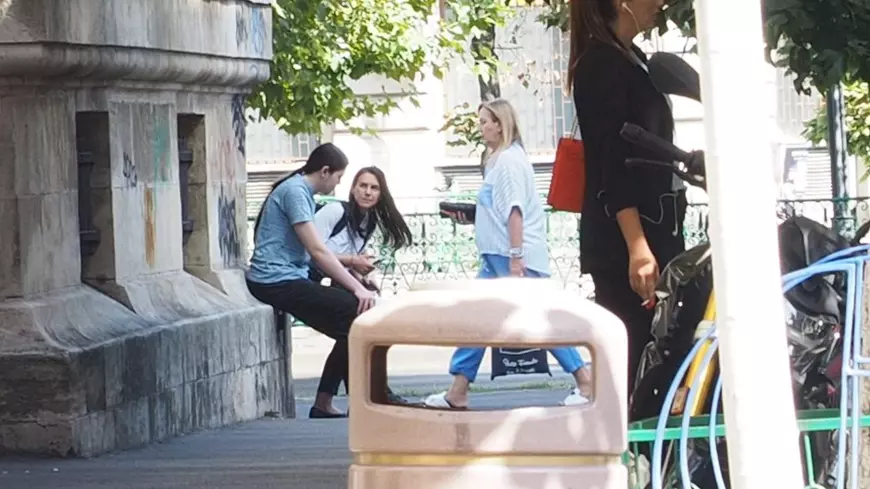 Elevul care și-a înjunghiat în gât profesoara, internat într-un centru de minori. Ediz Yeniatakan a intuit că „legea îl protejează” încă de când plănuia fapta